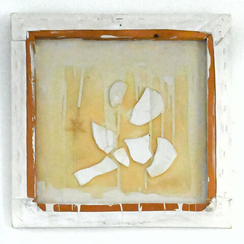 58. Fragmentation. Médiums mixtes sur toile. 16 x 16". 2003. Tryptique  1 500$